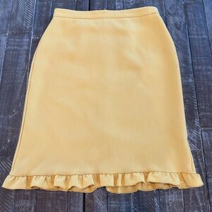 Ann Taylor Yellow Midi Skirt Size 4 Curvy Fit Worn Once